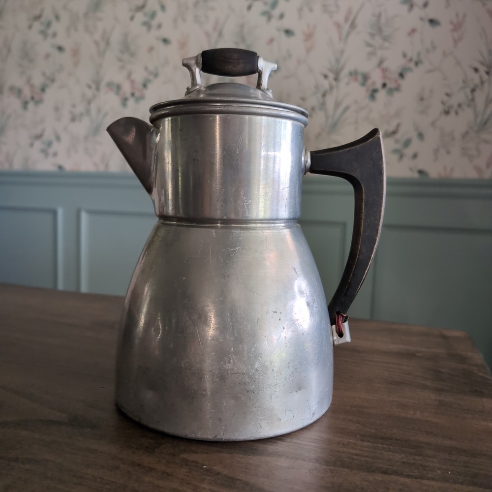 Vintage WearEver Aluminum Coffee Pot 10C 80oz Drip Maker Camp Rustic Stove READ